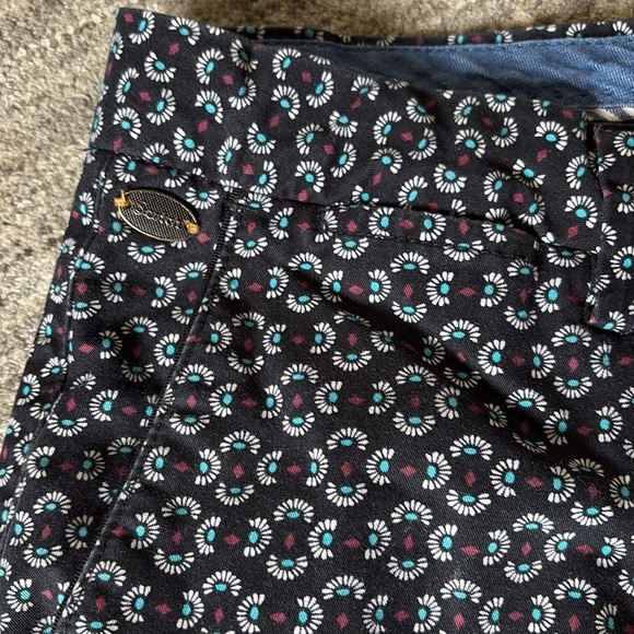 Scotch & Soda black patterned Shorts - size 30 - 7 in inseam - Picture 2 of 6